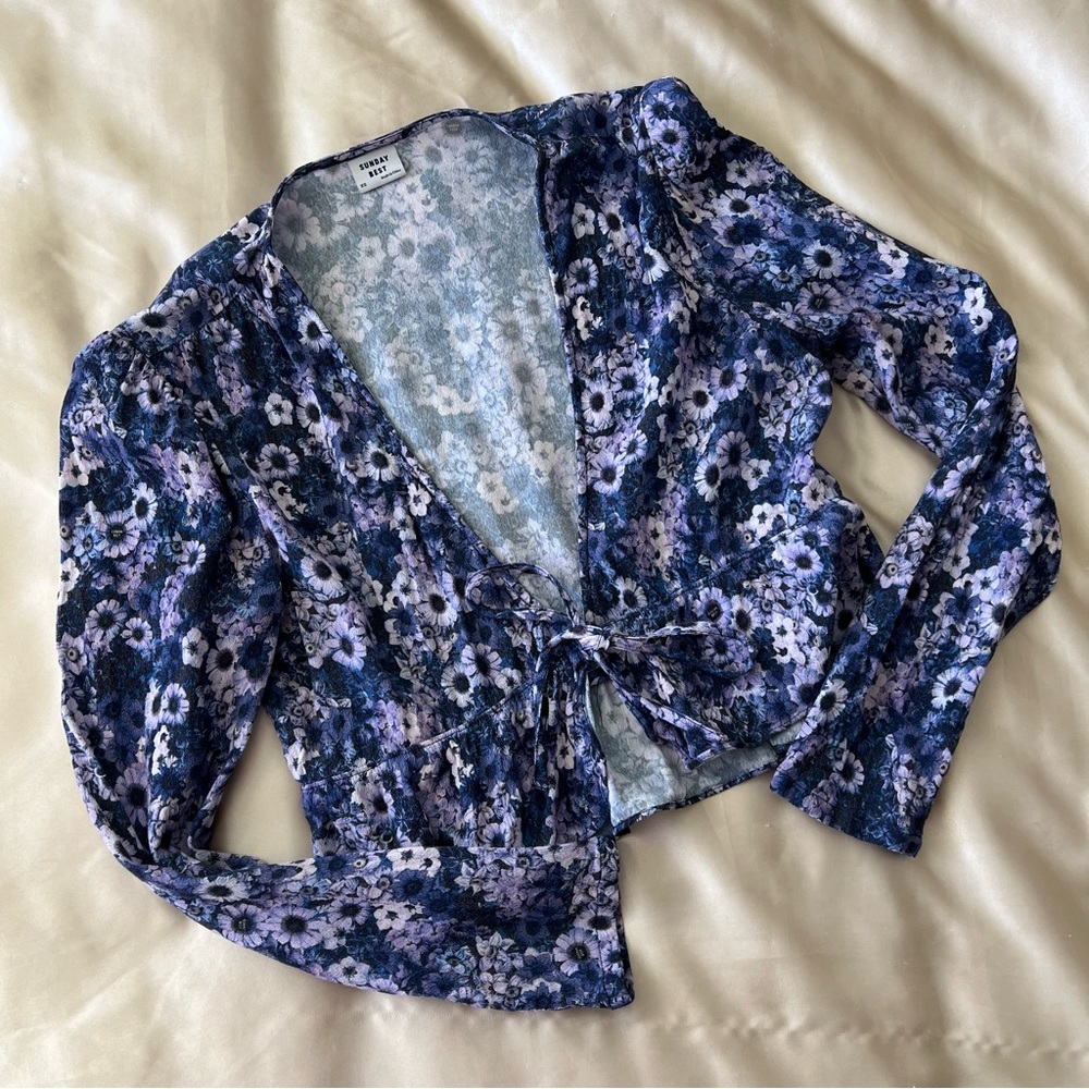 aritzia sunday best floral crop top
